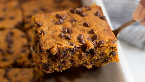 Pumpkin Chocolate Chip Bars