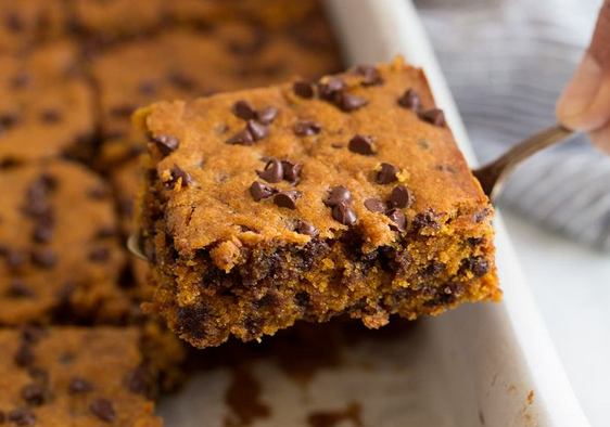 Pumpkin Chocolate Chip Bars