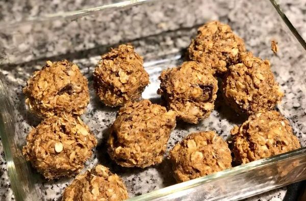 Chocolate Protein Balls