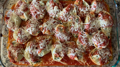 Spinach and Ricotta Stuffed Shells