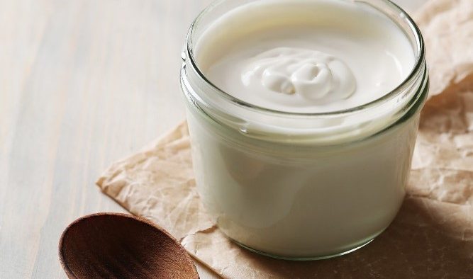 Vanilla-Infused Whipped Cream